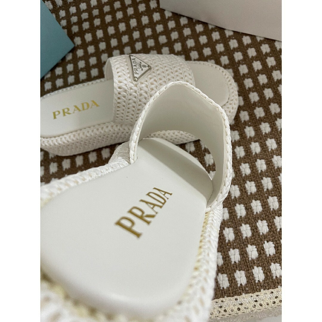 PRADA - プラダ クロシェ フラットフォーム スライドサンダル PRADA - プラダ クロシェ フラットフォーム スライドサンダル