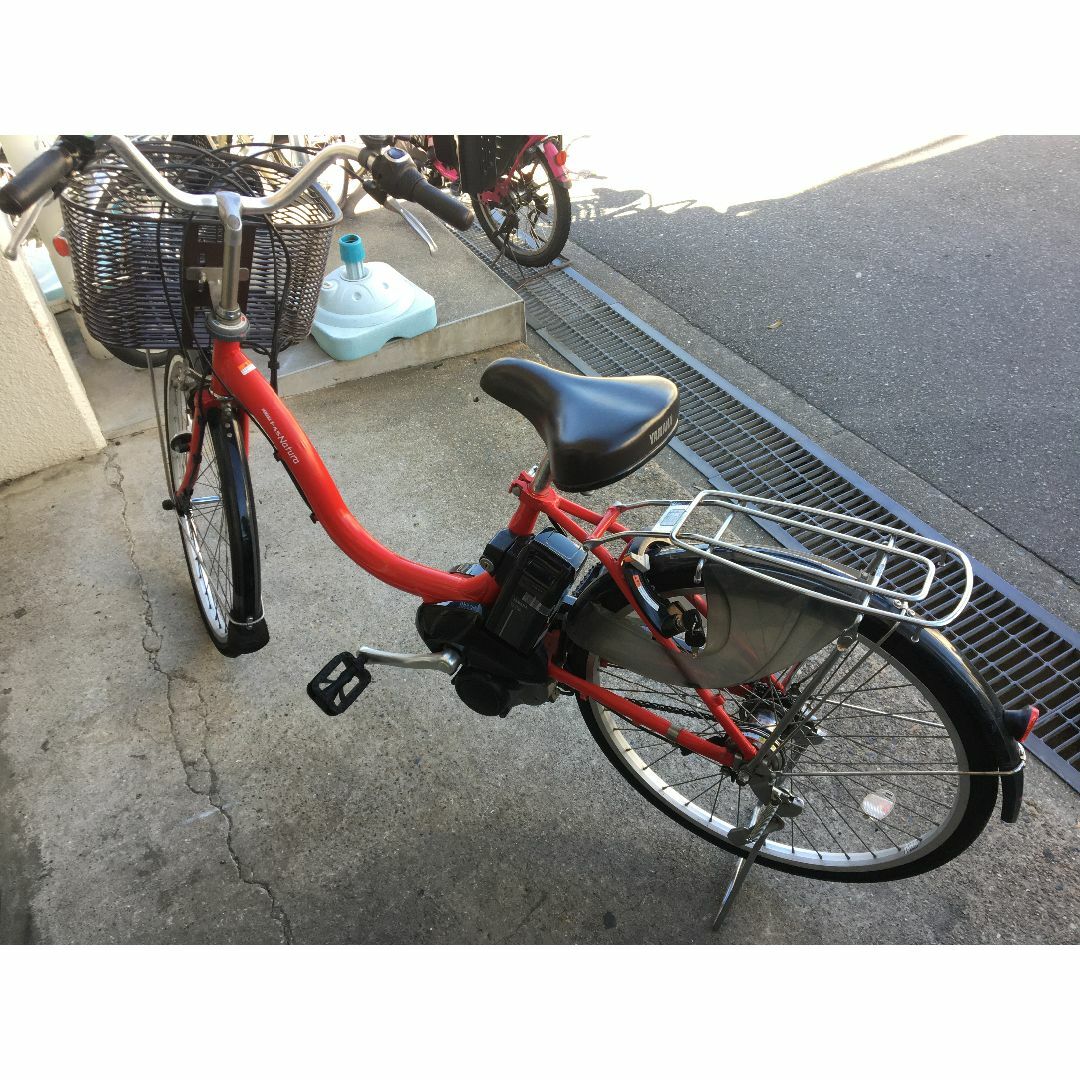 【即納】 地域限定送料無料 電動自転車 神戸市 赤 24インチ 12，3AH ナチュラ 自転車本体