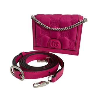 GUCCI(ピンク/桃色系)のフリマアイテム一覧 GUCCI(ピンク/桃色系)のフリマアイテム一覧