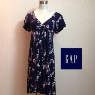 ギャップ(GAP)のgap＊お花柄ワンピース(ひざ丈ワンピース)