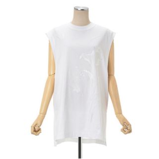 mame - マメクロゴウチ 25ss ニットトップス 新品未使用タグ付き mame - マメクロゴウチ 25ss ニットトップス 新品未使用タグ付き