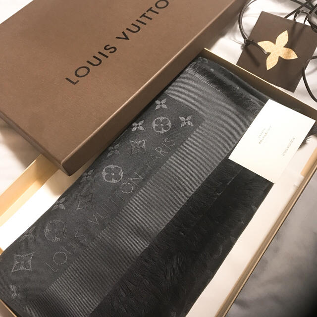 LOUIS VUITTON(ルイヴィトン)の（専用✋）ルイヴィトン ストール レディースのファッション小物(ストール/パシュミナ)の商品写真