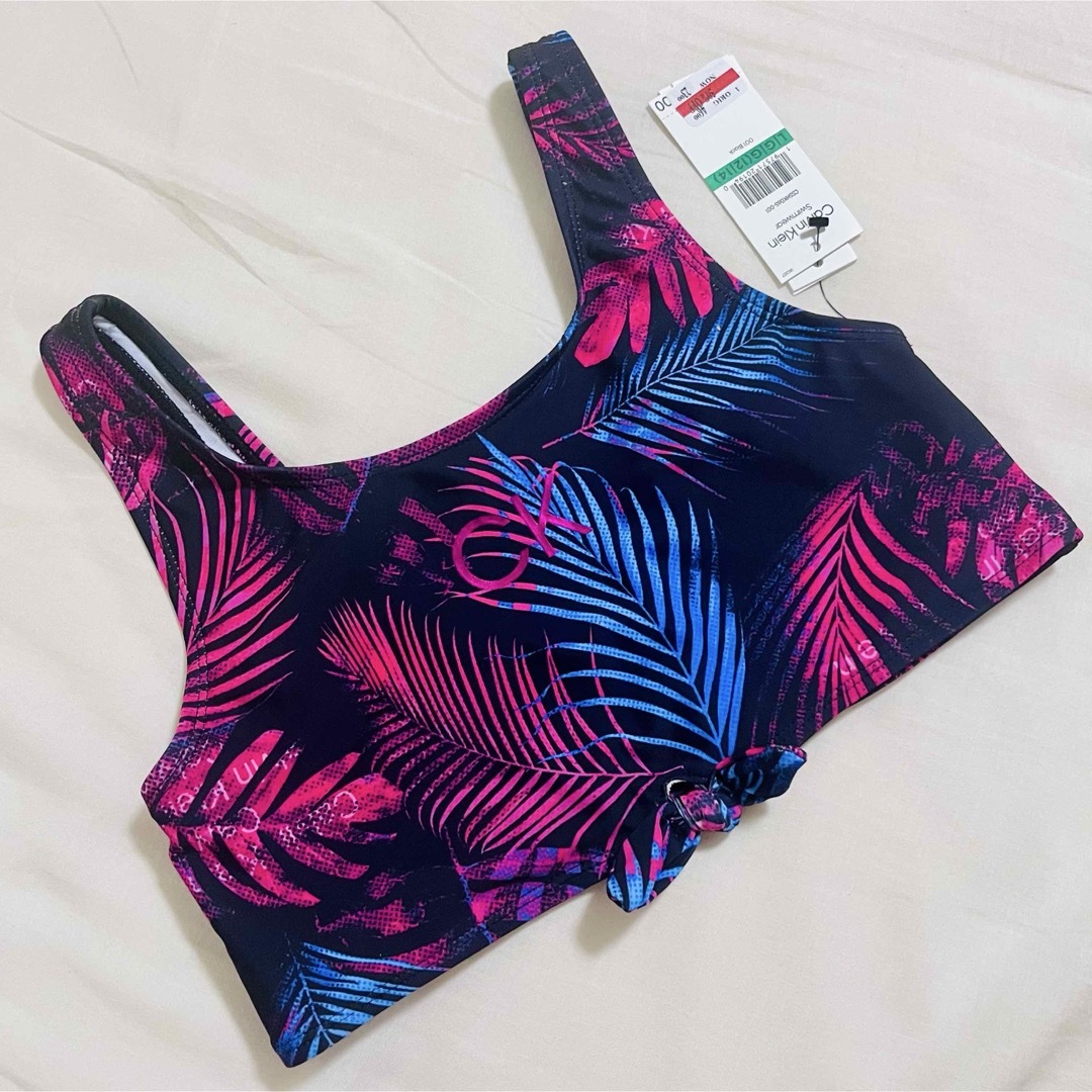 Calvin Klein - 新品 Calvin Klein 水着 スイムウェア トップス Calvin Klein - 新品 Calvin Klein 水着 スイムウェア トップス
