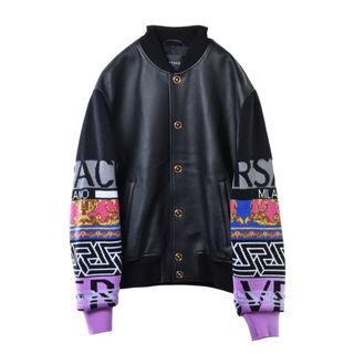 VERSACE(ジャケット/アウター)のフリマアイテム一覧 VERSACE(ジャケット/アウター)のフリマアイテム一覧
