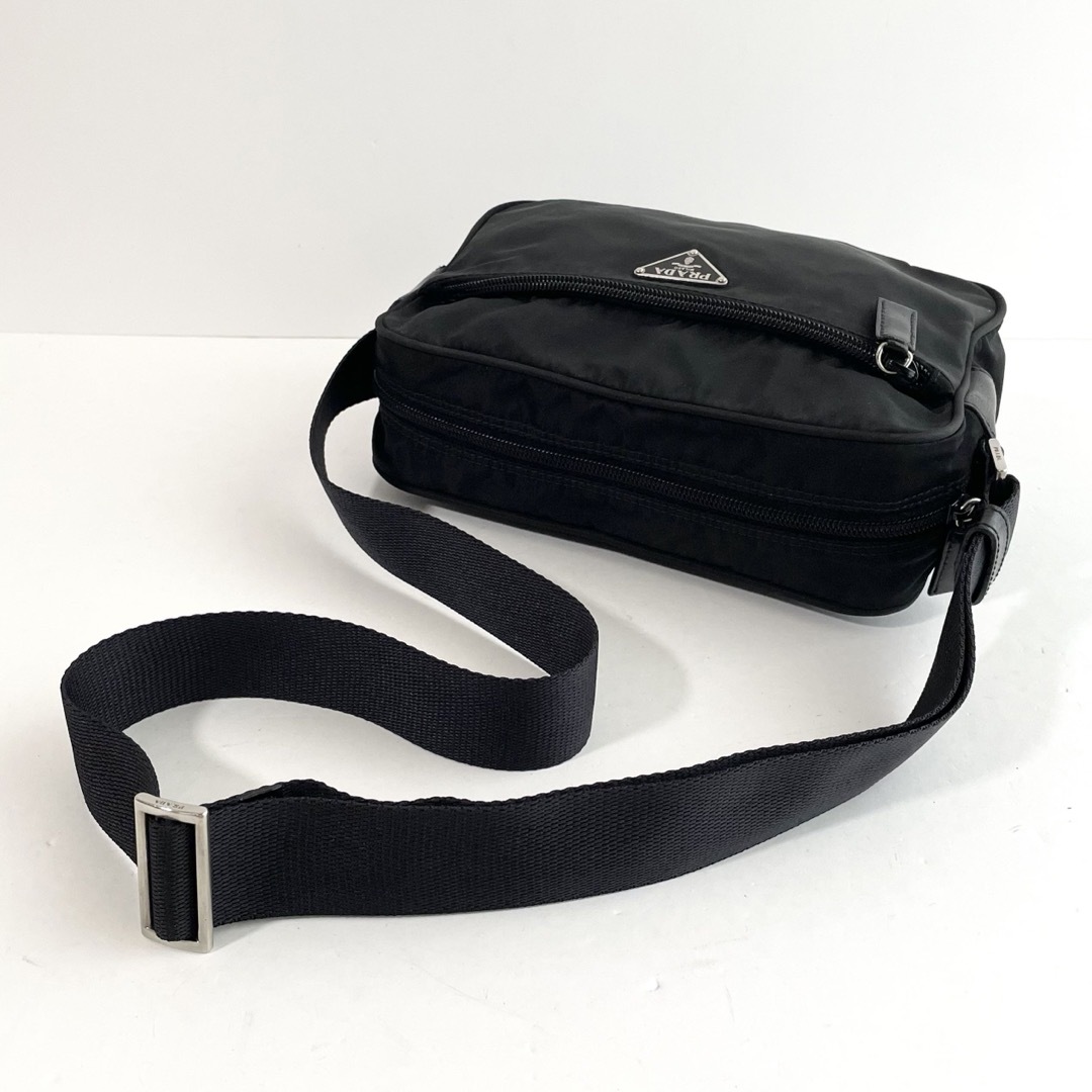 PRADA - 【極美品】PRADA プラダ ショルダーバッグ カメラバッグ PRADA - 【極美品】PRADA プラダ ショルダーバッグ カメラバッグ