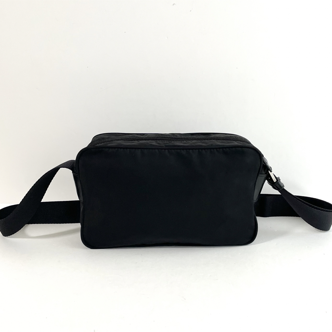 PRADA - 【極美品】PRADA プラダ ショルダーバッグ カメラバッグ PRADA - 【極美品】PRADA プラダ ショルダーバッグ カメラバッグ