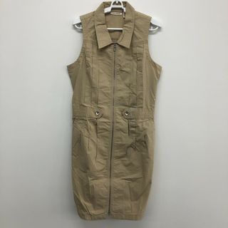 極美品　【DKNYJEANA】　ベージュ　L　ベルト　ジレ　アウター　無地　シンプル　カジュアル(ベスト/ジレ)