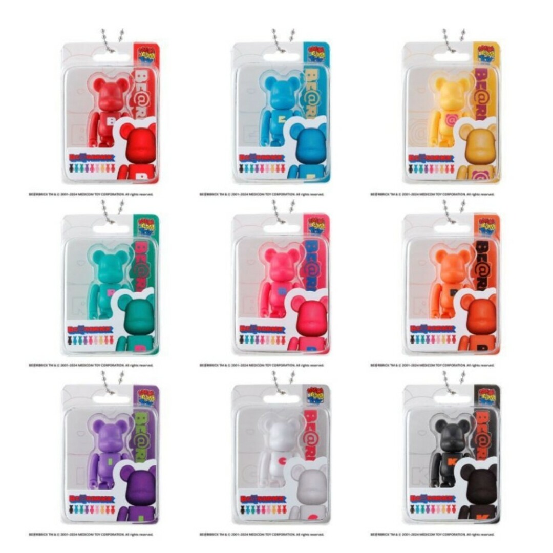 BE＠RBRICK　ベアブリック　キーホルダー　オレンジ エンタメ/ホビーのコレクション(その他)の商品写真