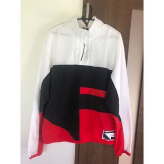 NIKE(ナイロンジャケット ・ ホワイト/白色系)のフリマ NIKE(ナイロンジャケット ・ ホワイト/白色系)のフリマ