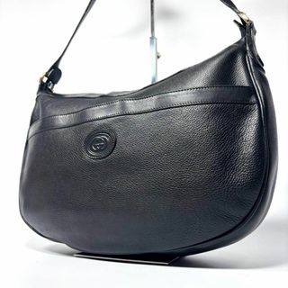 GUCCI - GUCCI GGキャンバス ワンショルダー バッグ GUCCI - GUCCI GGキャンバス ワンショルダー バッグ