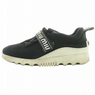 MIU MIU(スニーカー)のフリマアイテム一覧 MIU MIU(スニーカー)のフリマアイテム一覧