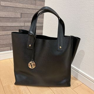 FURLA(トートバッグ)のフリマアイテム一覧 FURLA(トートバッグ)のフリマアイテム一覧