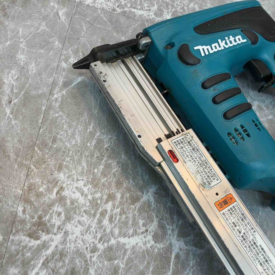 ◇マキタ(makita) コードレスピンタッカ PT350DZ【八潮店】の ◇マキタ(makita) コードレスピンタッカ PT350DZ【八潮店】の