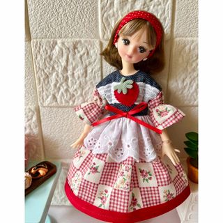 旧タカラ!2代目リカちゃん 白衣のエミリー先生♪当時物の通販 旧タカラ!2代目リカちゃん 白衣のエミリー先生♪当時物の通販