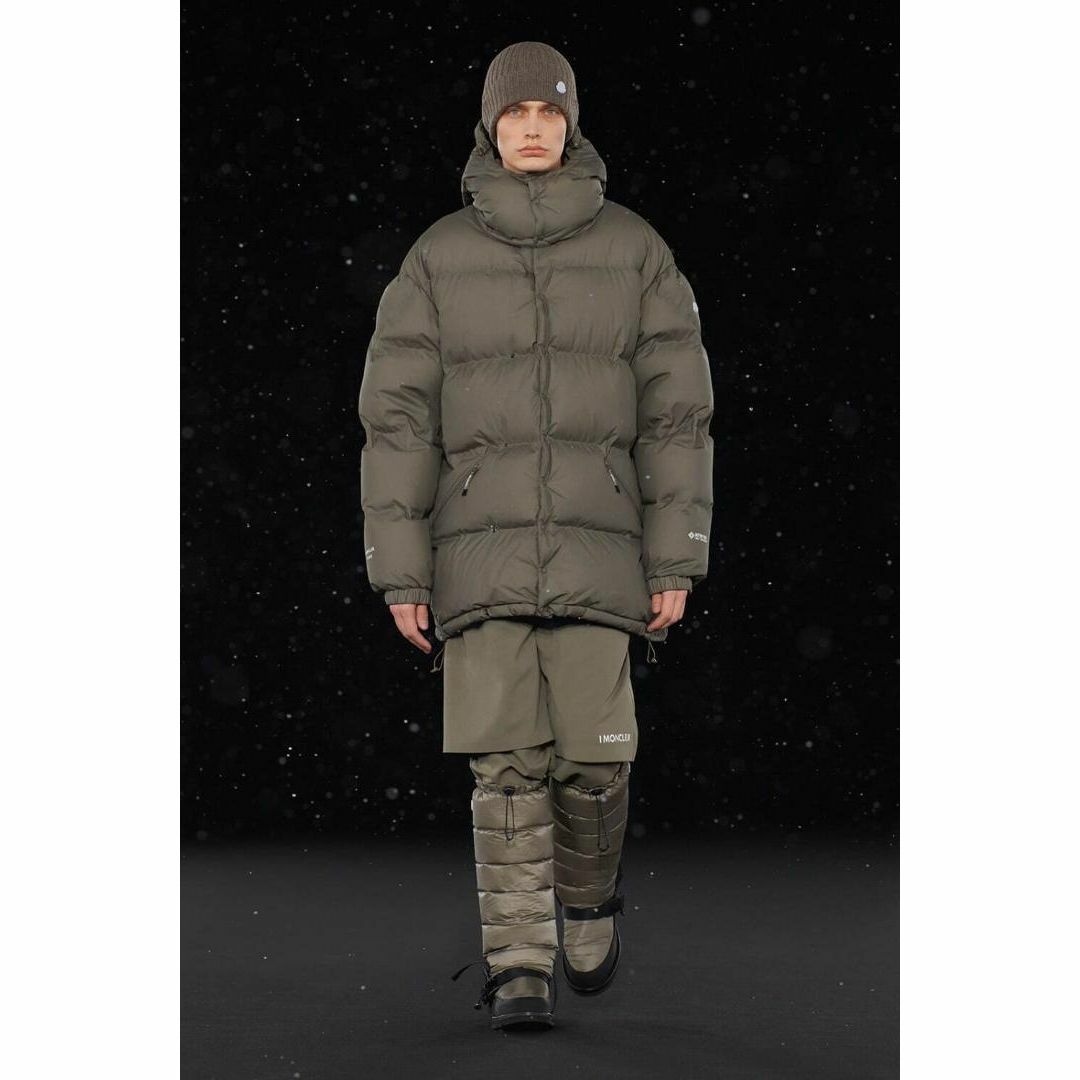 HYKE - 48 MONCLER HYKE レイヤードパンツ ベージュ 定価73700円 HYKE - 48 MONCLER HYKE レイヤードパンツ ベージュ 定価73700円