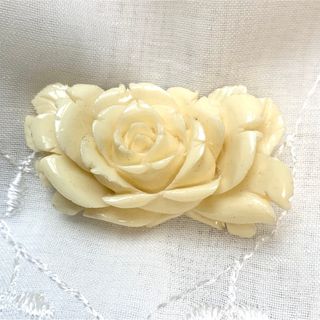 CHANEL - CHANEL花ブローチG-DRAGON着用BIGBANG銀座店購入正規品 CHANEL - CHANEL花ブローチG-DRAGON着用BIGBANG銀座店購入正規品