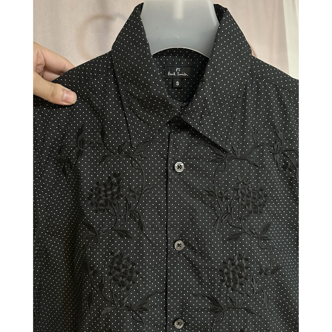 Paul Smith - ポールスミス フローラル 花柄 刺繍 ドット 半袖 Paul Smith - ポールスミス フローラル 花柄 刺繍 ドット 半袖