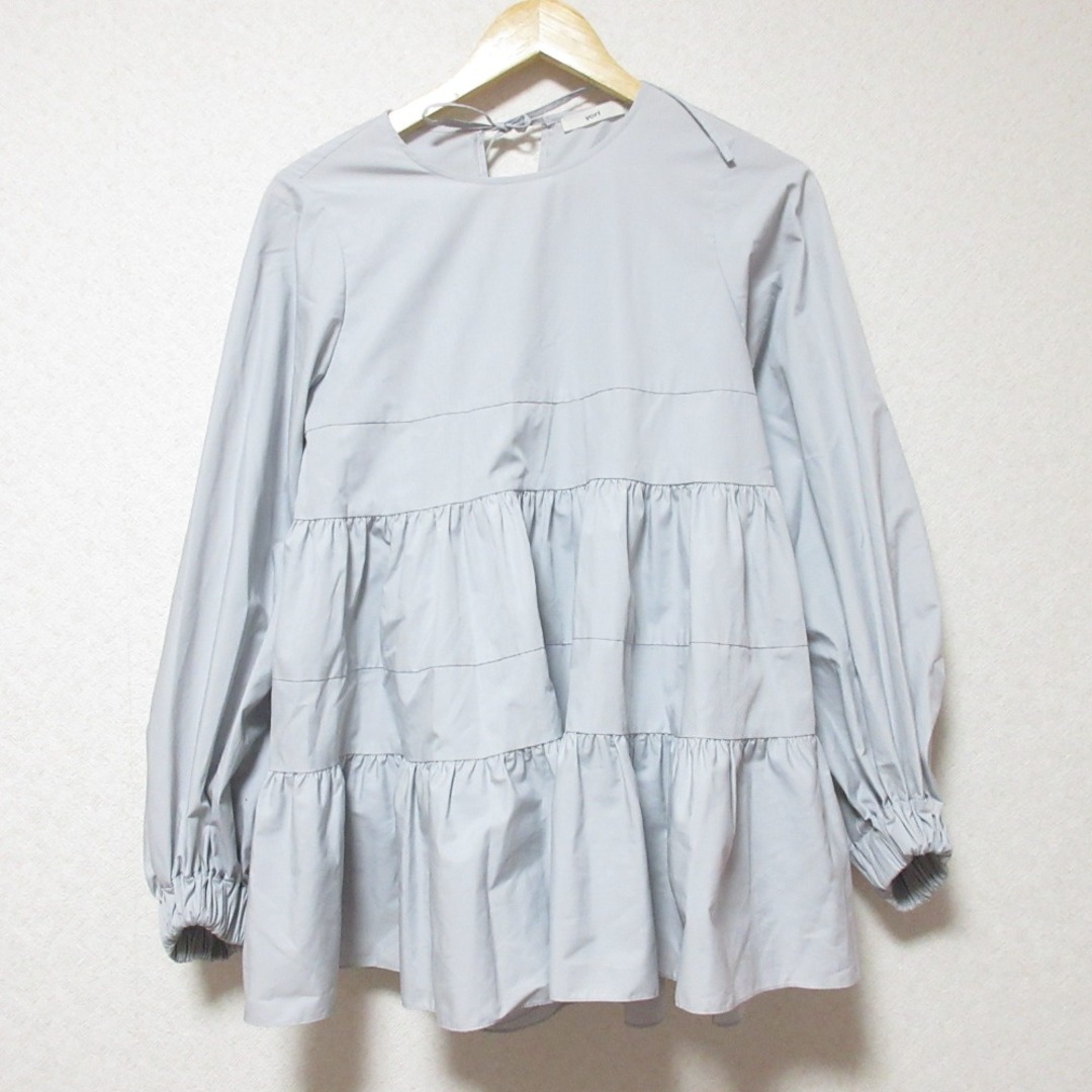 美品 22SS yori ヨリ ティアードロングブラウス 長袖 プル 美品 22SS yori ヨリ ティアードロングブラウス 長袖 プル