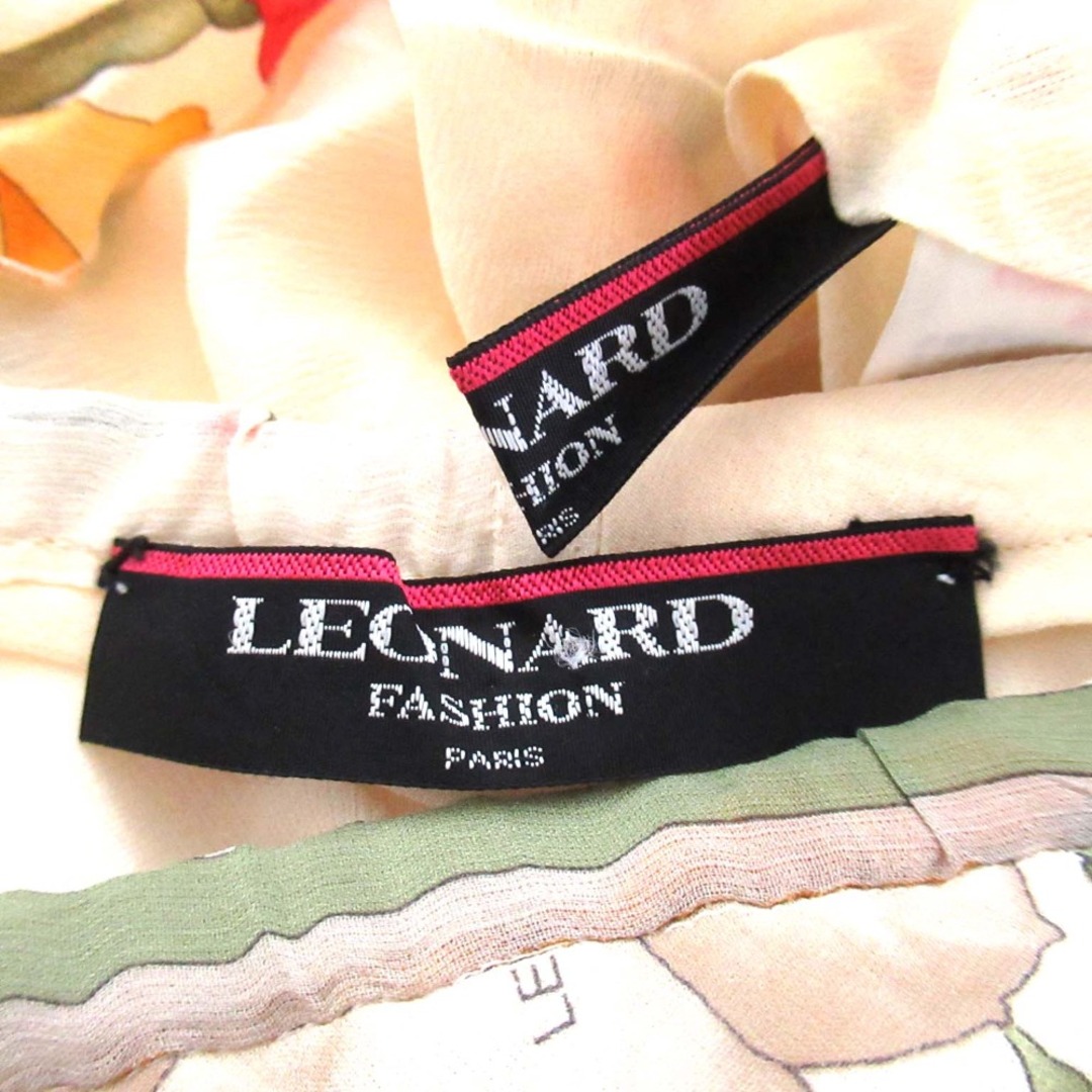 LEONARD - 美品 LEONARD レオナール フラワー柄 シルク シアー LEONARD - 美品 LEONARD レオナール フラワー柄 シルク シアー