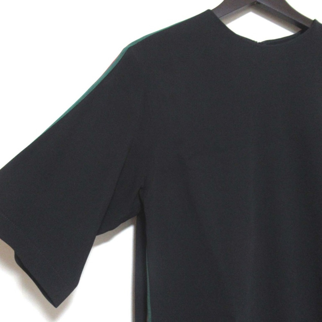 GUCCI - 美品 GUCCI グッチ シェリーライン ひざ丈 ショート GUCCI - 美品 GUCCI グッチ シェリーライン ひざ丈 ショート