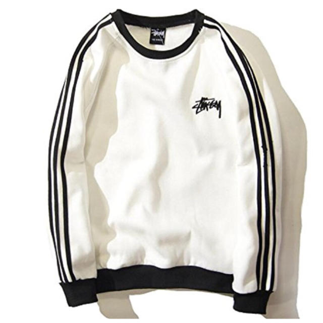 STUSSY - stussy 新作トレーナーの通販 by 美品をお安くお譲りします