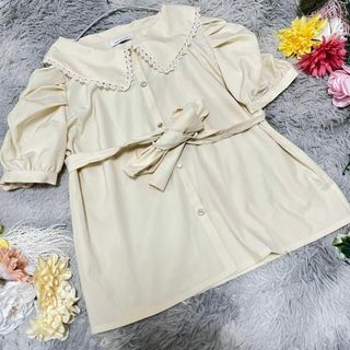 オリーブデオリーブ(OLIVEdesOLIVE)の【OLIVE des OLIVE】ボウタイ衿レース　5分袖ブラウス　ベルト(シャツ/ブラウス(半袖/袖なし))