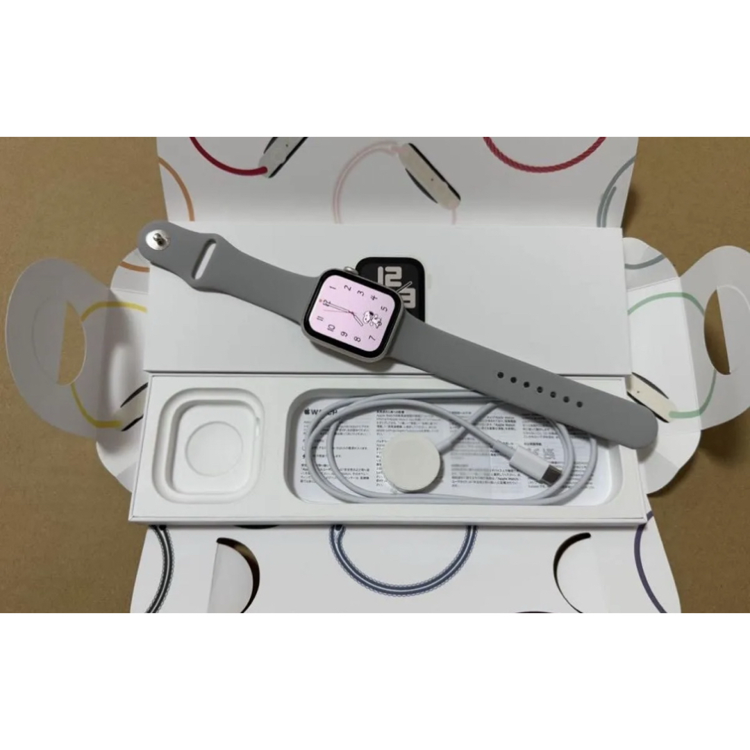 Apple Watch - 最新 Apple Watch SE 第二世代 44mm セルラーの Apple Watch - 最新 Apple Watch SE 第二世代 44mm セルラーの