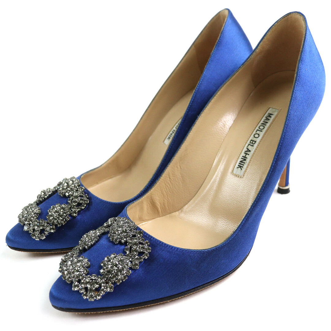 MANOLO BLAHNIK - 美品△MANOLO BLAHNIK マノロブラニク HANGISI ハンギシ ビジュー付き ポインテッドトゥ サテン パンプス ブルー 38 イタリア製 レディース 大人気 オススメ◎