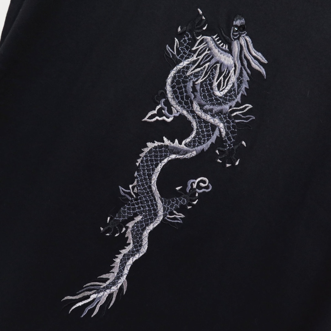 VIVIENNE TAM - ヴィヴィアンタム ドラゴン 刺繍 トップス VIVIENNE TAM - ヴィヴィアンタム ドラゴン 刺繍 トップス