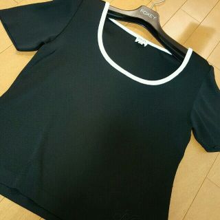 フォクシー(FOXEY)の【美品】FOXEY　トップス(カットソー(半袖/袖なし))