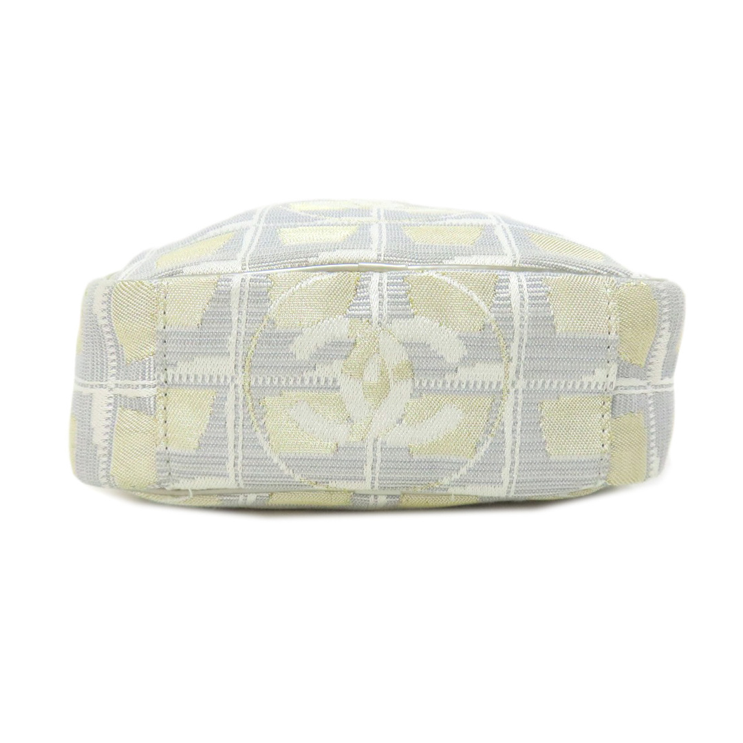 CHANEL - CHANEL ニュートラベルライン ショルダーバッグ CHANEL - CHANEL ニュートラベルライン ショルダーバッグ