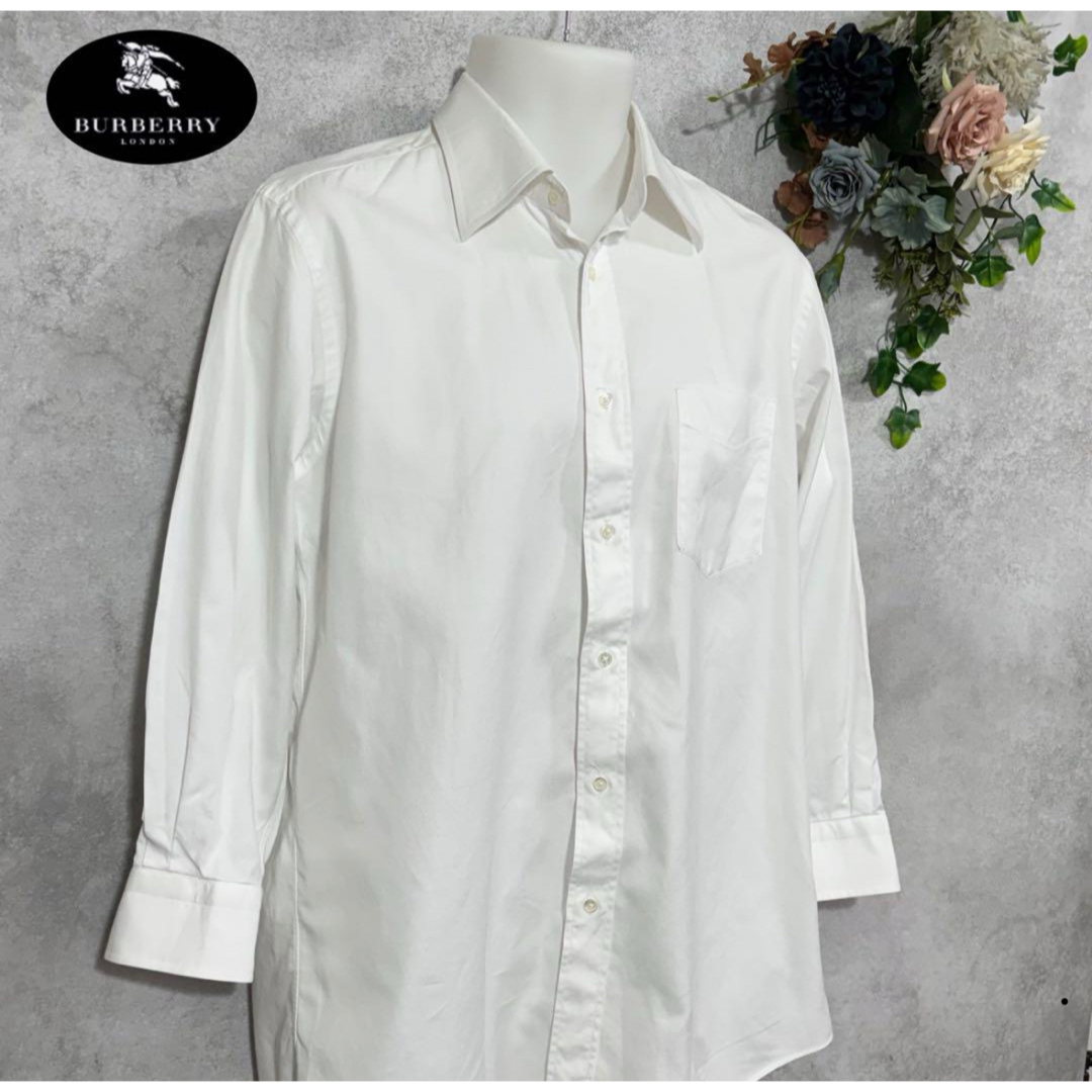 BURBERRY - BURBERRY LONDON 長袖ワイシャツ ビジネスシャツ BURBERRY - BURBERRY LONDON 長袖ワイシャツ ビジネスシャツ