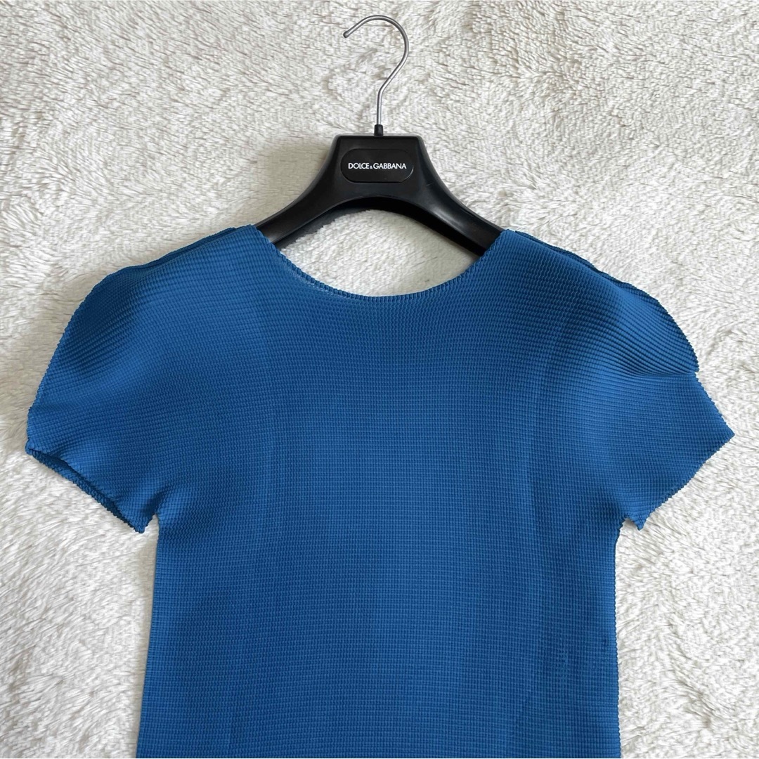 ISSEY MIYAKE - 美品 me ISSEY MIYAKE イッセイミヤケ 半袖 ISSEY MIYAKE - 美品 me ISSEY MIYAKE イッセイミヤケ 半袖