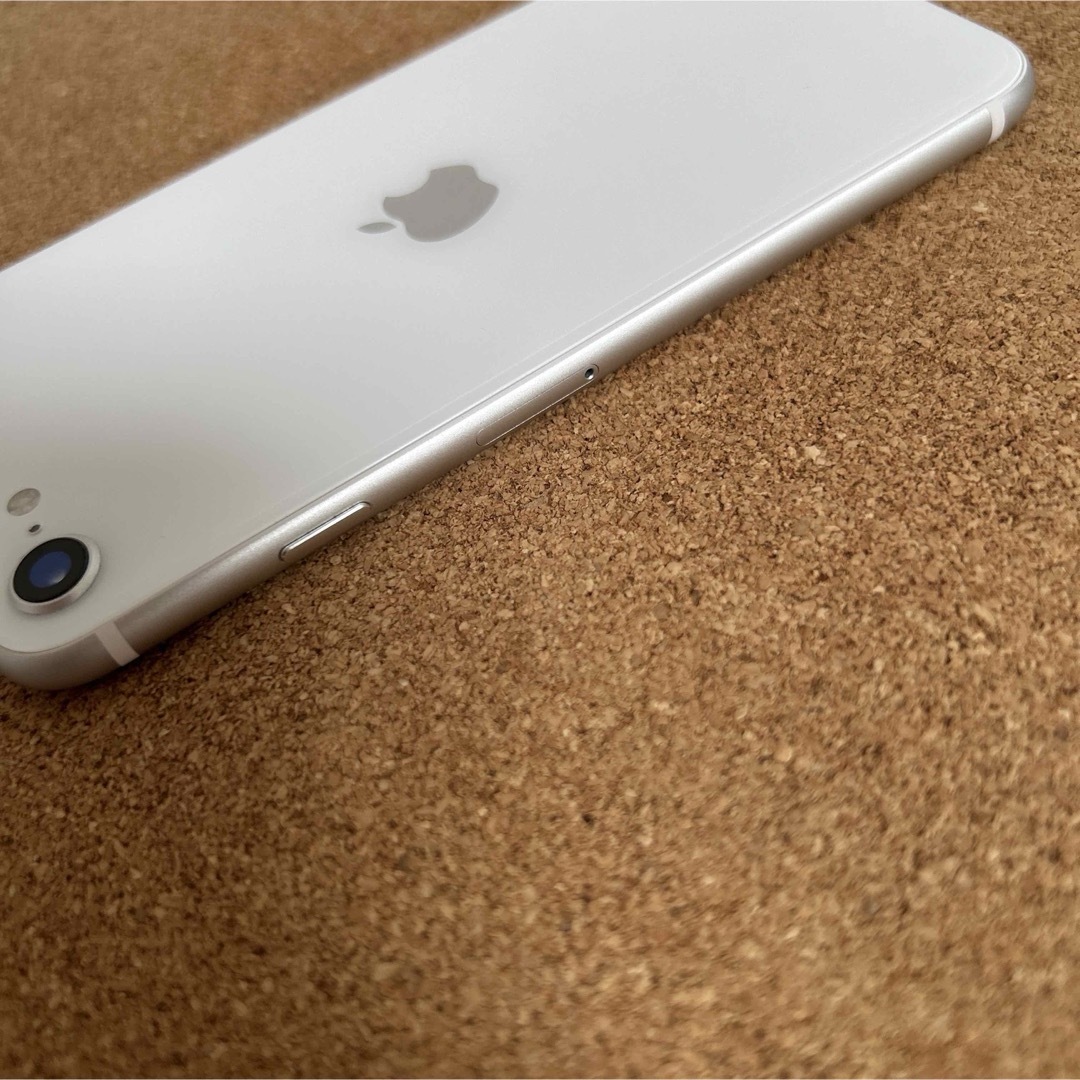 iPhone - 908【早い者勝ち】電池最良好☆iPhoneSE2 64GB SIM iPhone - 908【早い者勝ち】電池最良好☆iPhoneSE2 64GB SIM