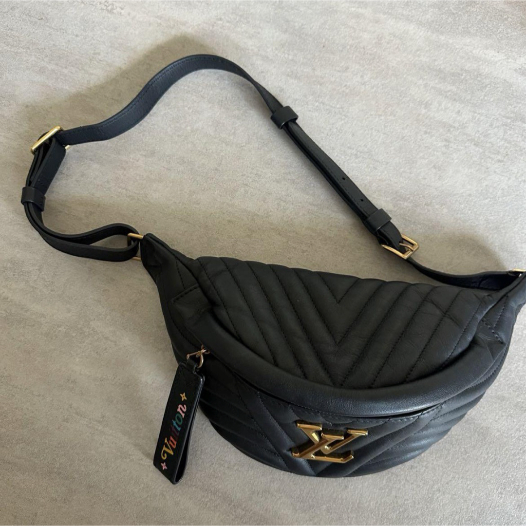 LOUIS VUITTON - Louis Vuitton ニューウェーブ バムバック LOUIS VUITTON - Louis Vuitton ニューウェーブ バムバック