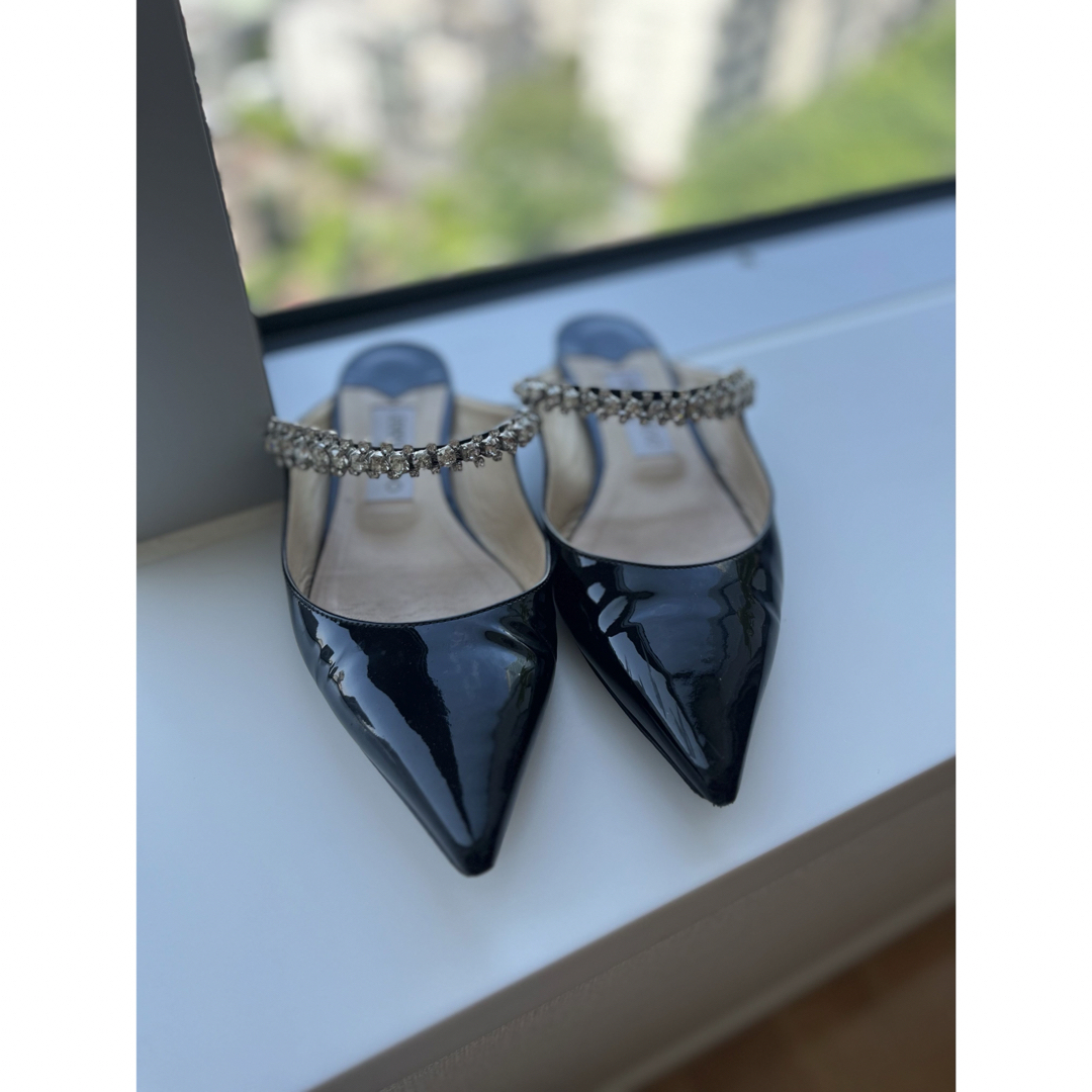 JIMMY CHOO - Jimmy Choo ブラック bingビジュートリムフラット JIMMY CHOO - Jimmy Choo ブラック bingビジュートリムフラット