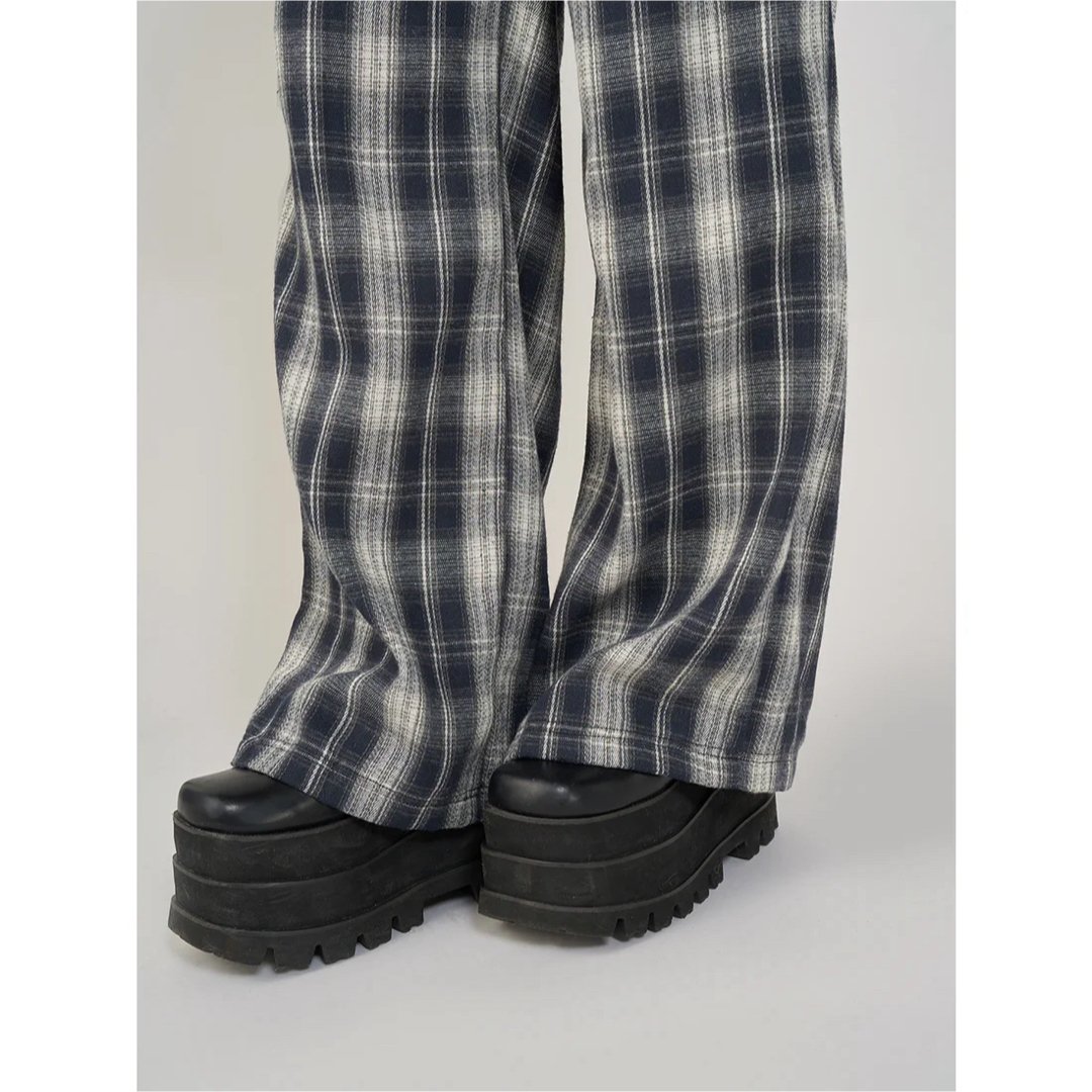Darich - 新品タグ付 ダーリッチ ドッキングチェックルーズ Darich - 新品タグ付 ダーリッチ ドッキングチェックルーズ