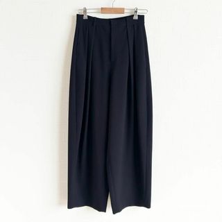 Curensology - カレンソロジー タグ付き新品 クロップドパンツの Curensology - カレンソロジー タグ付き新品 クロップドパンツの