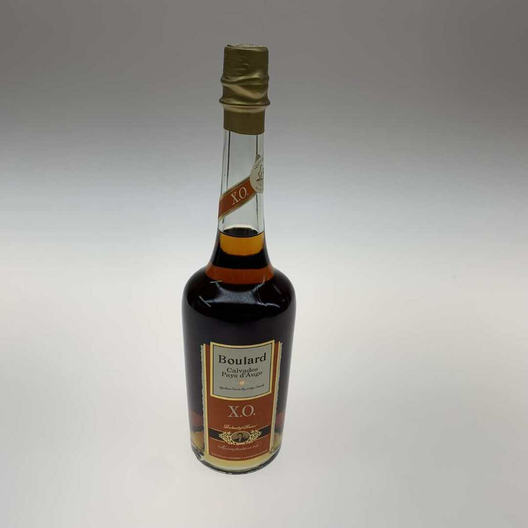 ●● 蒸留酒類 ブランデー 700ml 40度 カルヴァドス