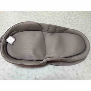 高品質・美品】マッサージベッド NOMAD PRO ノマドプロ30インチ 高品質・美品】マッサージベッド NOMAD PRO ノマドプロ30インチ