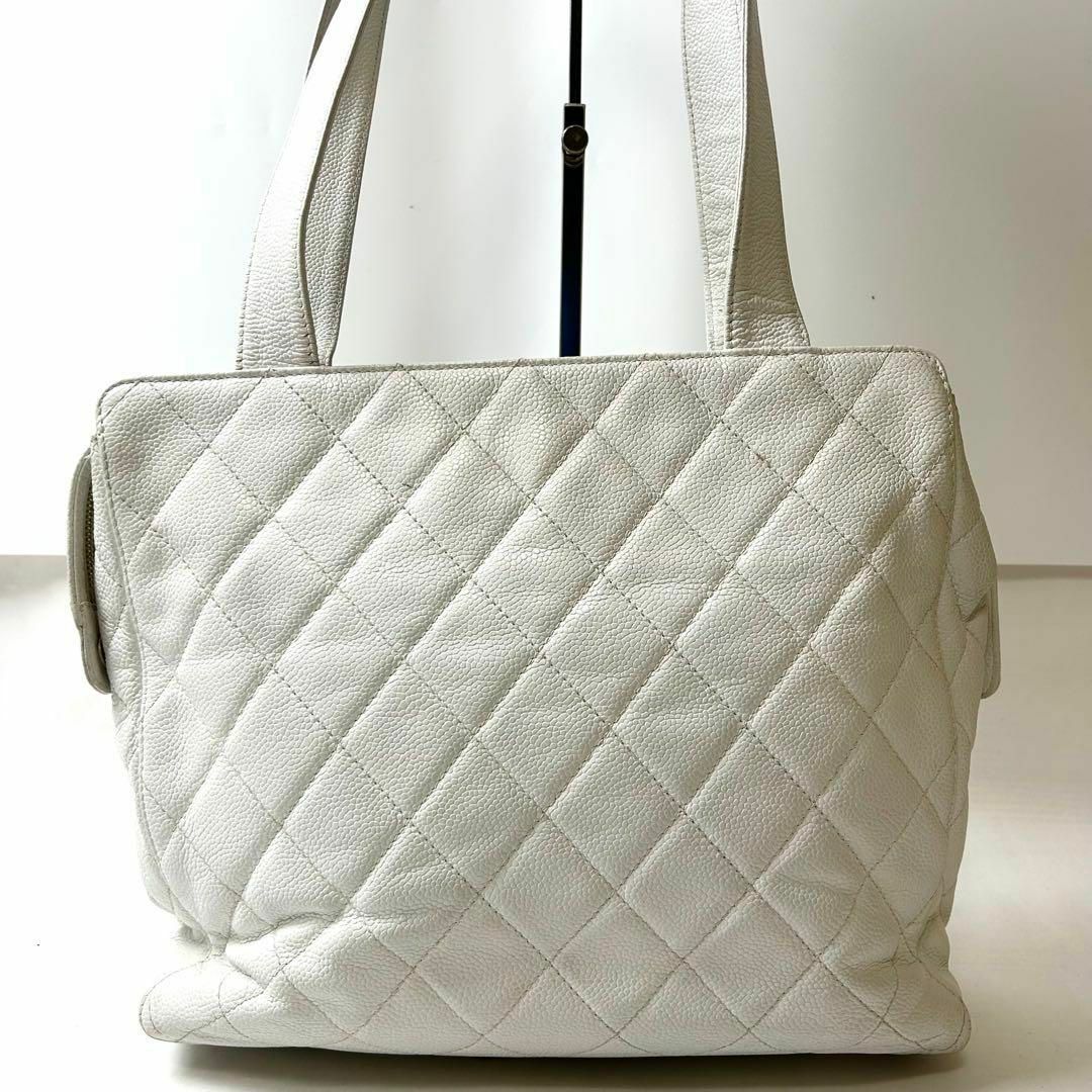 CHANEL - シャネル キャビアスキン レザー ターンロック トート CHANEL - シャネル キャビアスキン レザー ターンロック トート
