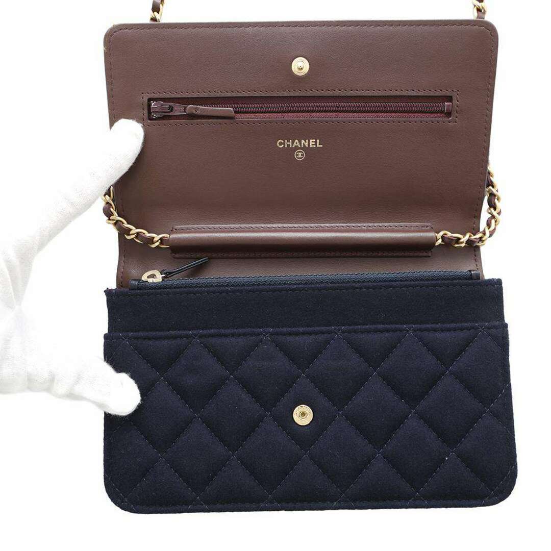 CHANEL - シャネル チェーンウォレット アイコンバッジ ココ CHANEL - シャネル チェーンウォレット アイコンバッジ ココ
