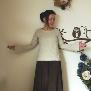 asana ヘンプコットン 厚手 フレアースリーブ●きなり(カットソー(長袖/七分))