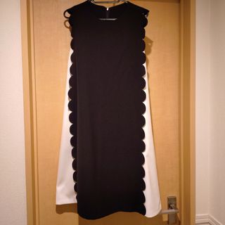Max Mara - マックスマーラ ピアノフォルテ ワンピース 黒タグ Max Mara - マックスマーラ ピアノフォルテ ワンピース 黒タグ