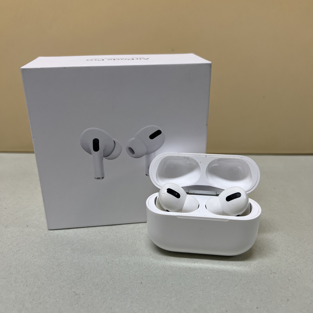 Apple - APPLE AirPods Pro MWP22J/Aの通販 by さやぷぅ's shop Apple - APPLE AirPods Pro MWP22J/Aの通販 by さやぷぅ's shop
