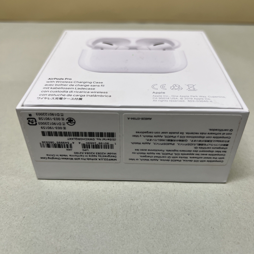 Apple - APPLE AirPods Pro MWP22J/Aの通販 by さやぷぅ's shop Apple - APPLE AirPods Pro MWP22J/Aの通販 by さやぷぅ's shop