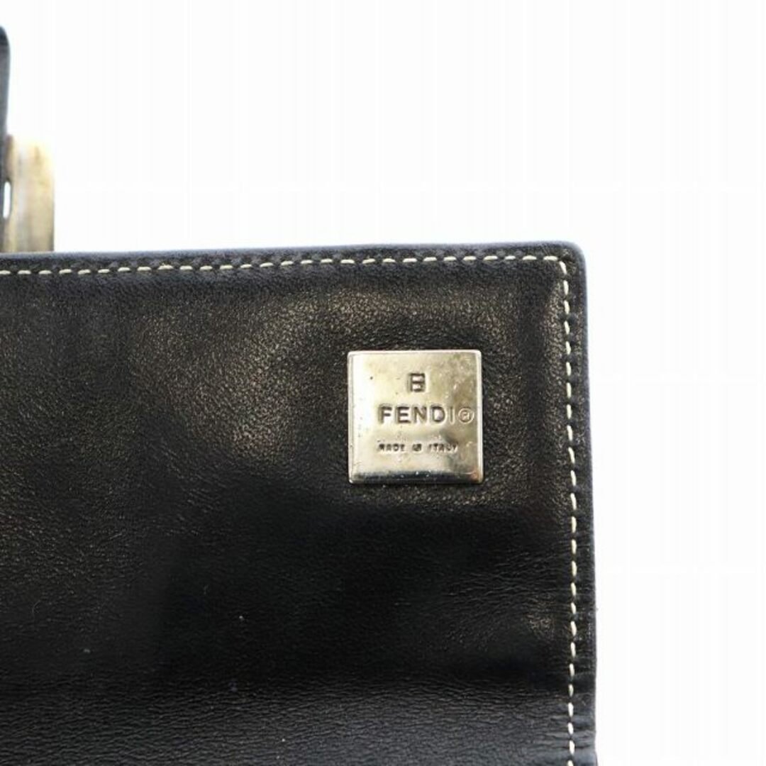 FENDI - FENDI ズッキーノ マンマ 長財布 二つ折り 小銭入れ FENDI - FENDI ズッキーノ マンマ 長財布 二つ折り 小銭入れ
