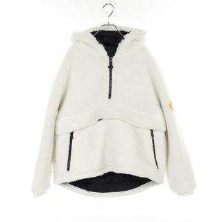 MONCLER(ダウンジャケット ・ ホワイト/白色系)のフリマ MONCLER(ダウンジャケット ・ ホワイト/白色系)のフリマ
