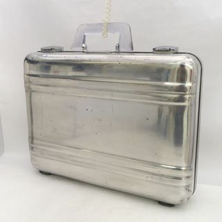 ZERO HALLIBURTONのフリマアイテム一覧 ZERO HALLIBURTONのフリマアイテム一覧