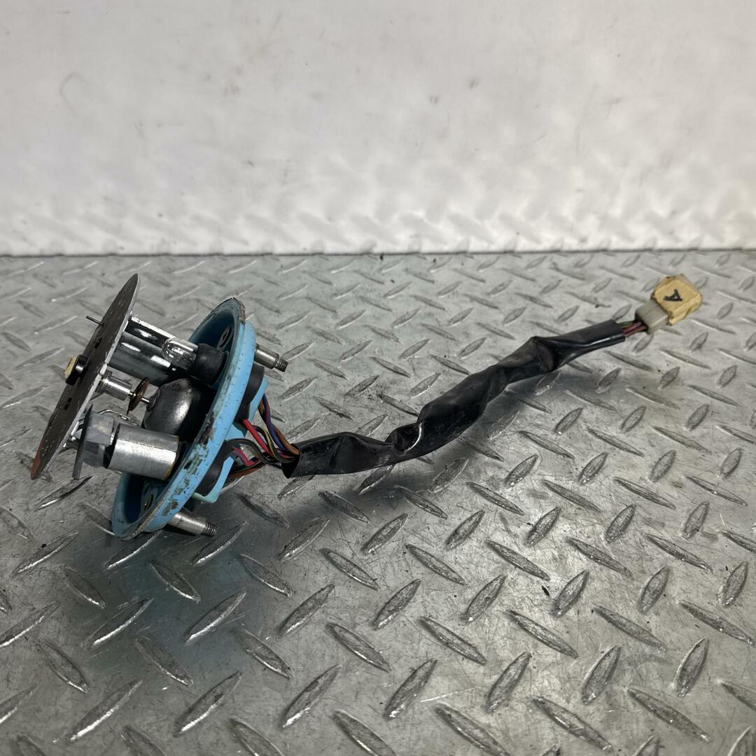KAWASAKI Z400FX/Z400J/Z550FX タコメーター 部品取り カワサキ KAWASAKI Z400FX/Z400J/Z550FX タコメーター 部品取り カワサキ